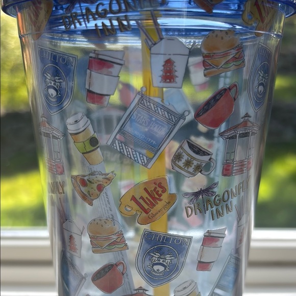 Luke's Diner Blue Tumbler - Picture 2 of 6